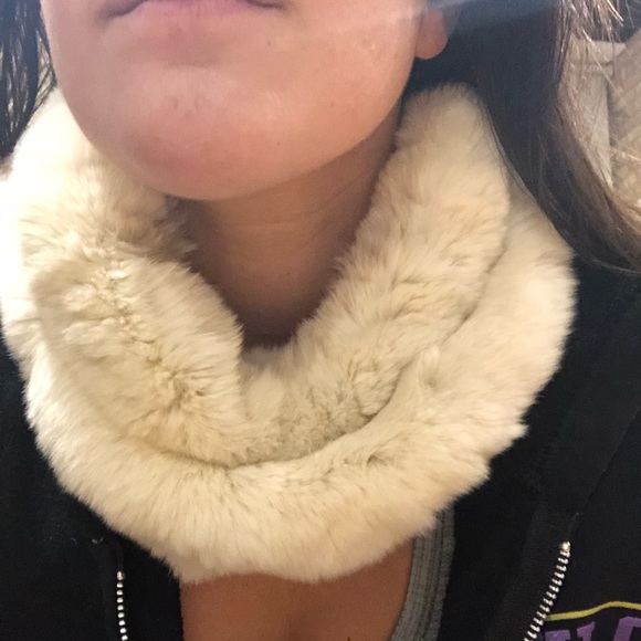 belle fare Accessories - Real Fur Neck Scarf